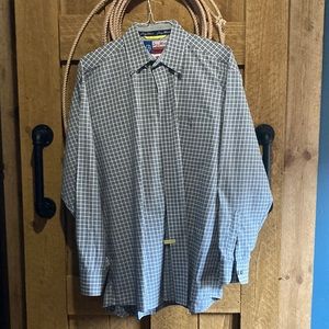 Wrangler George Strait collection extra large beautiful gray and white shirt